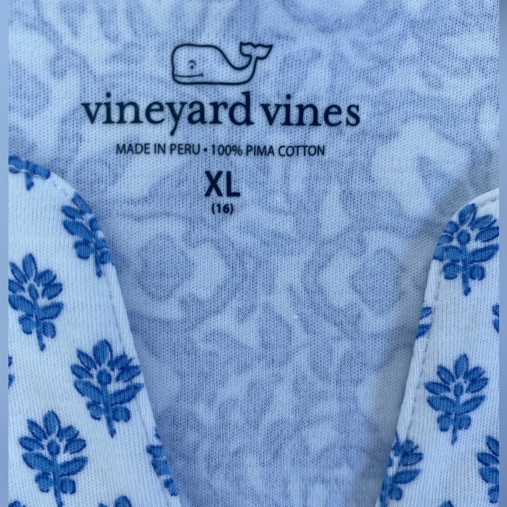 EUC Vineyard Vines Dress. - Picture 4 of 4